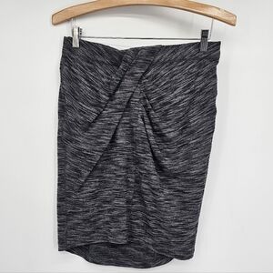 Lululemon Go Where To Skirt Heathered Black Gray Size 10